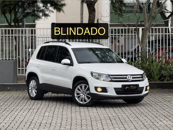 VOLKSWAGEN TIGUAN 1.4 TSI 16V TURBO GASOLINA 4P DSG VOLKSWAGEN TIGUAN 1.4 TSI 16V TURBO GASOLINA 4P DSG